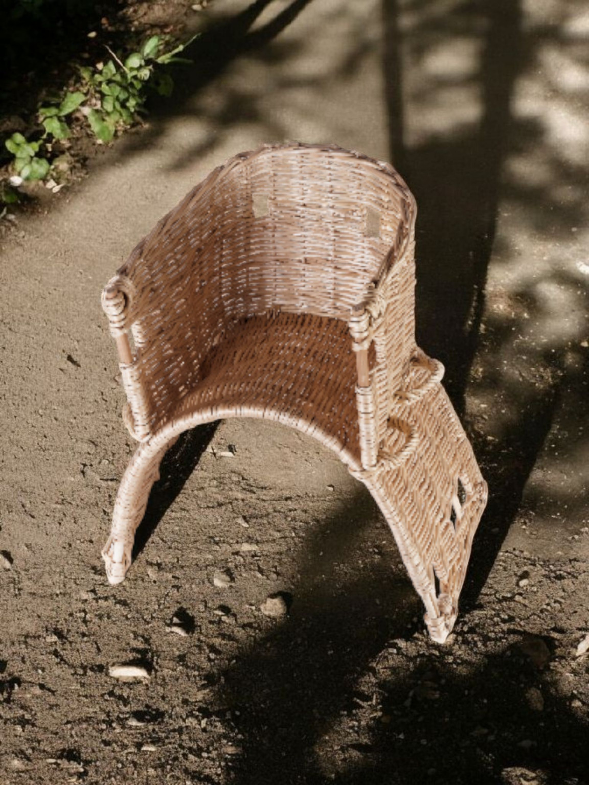 Selle de cheval en osier tressée à la main